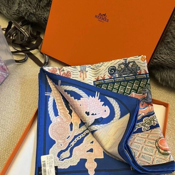 NWT HERMES Super Silk Quest Scarf 90cm Silk Logo Maze Block Game Carre Unused - Picture 4 of 6